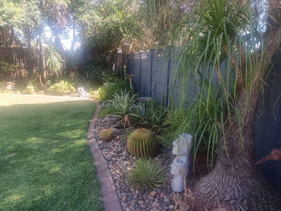 3 Bedroom Property for Sale in Beaconsfield Northern Cape